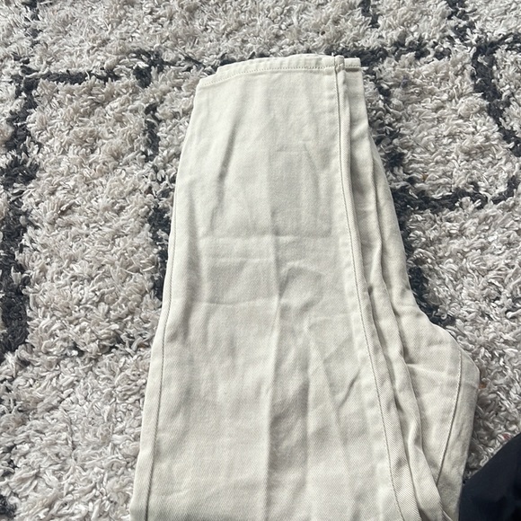 Forever 21 Jeans - Picture 2 of 3